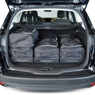 Pack de 6 sacs de voyage sur-mesure pour Ford Focus III (de 2010 à 2018) - Gamme Classique