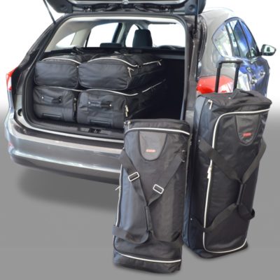 Pack de 6 sacs de voyage sur-mesure pour Ford Focus IV (depuis 2018) - Gamme Classique