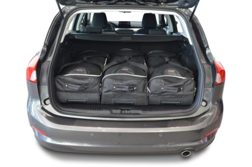 Pack de 6 sacs de voyage sur-mesure pour Ford Focus IV (depuis 2018) - Gamme Classique