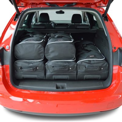 Pack de 6 sacs de voyage sur-mesure pour Opel Astra K Sports Tourer (de 2015 à 2021) - Gamme Classique