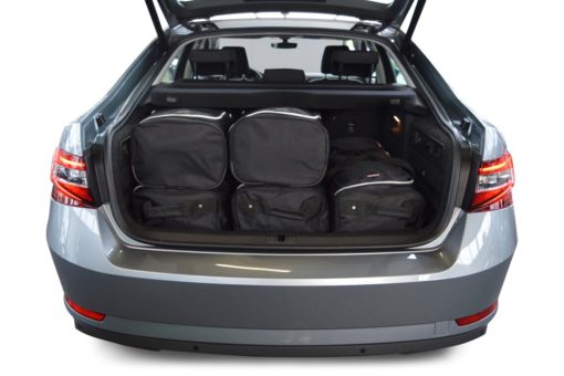 Pack de 6 sacs de voyage sur-mesure pour Skoda Superb III (3V) (depuis 2015) - Gamme Classique