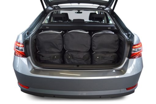 Pack de 6 sacs de voyage sur-mesure pour Skoda Superb III (3V) (depuis 2015) - Gamme Classique