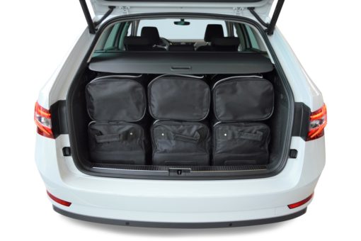 Pack de 6 sacs de voyage sur-mesure pour Skoda Superb III Combi (3V) (depuis 2015) - Gamme Classique