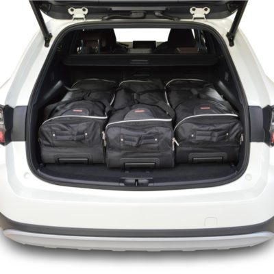 Pack de 6 sacs de voyage sur-mesure pour Toyota Corolla Touring Sports (E210) (depuis 2018) - Gamme Classique